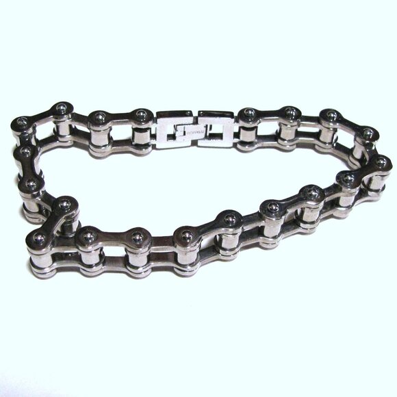 NWOT Men's Titanium 8 1/2" Bicycle Chain Bracelet - Picture 1 of 2